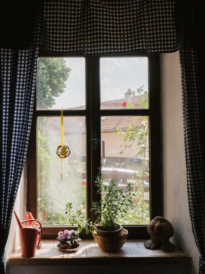 Apartma V Pivovaru Genius Noci Lomnice  Buitenkant foto